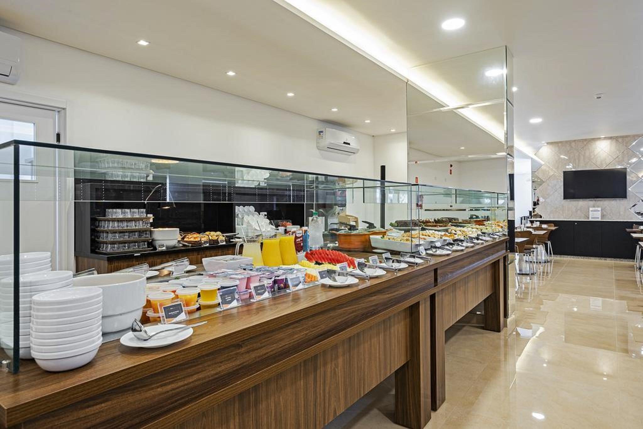 Slim Curitiba Joao Bettega Hotel Exterior photo