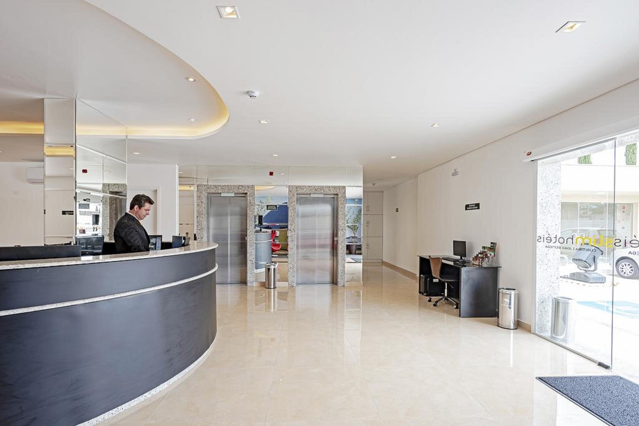 Slim Curitiba Joao Bettega Hotel Exterior photo